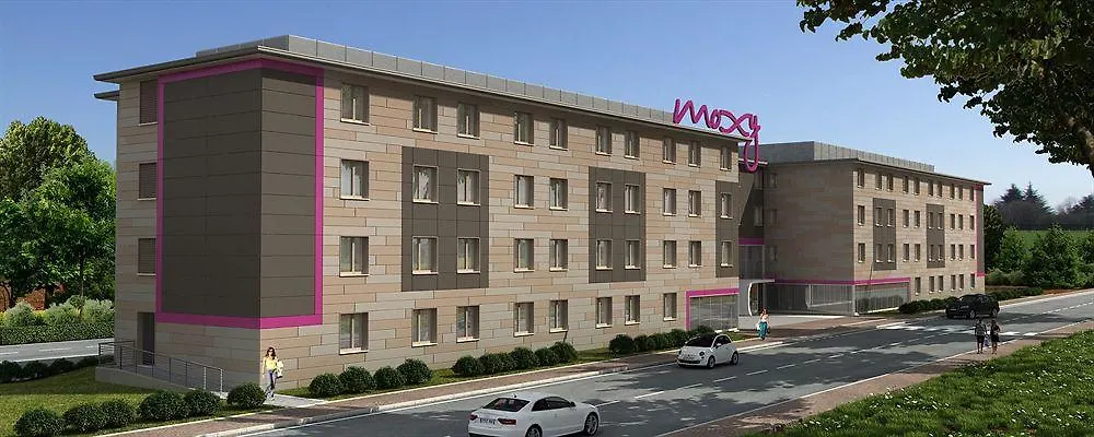 Отель Moxy Milan Malpensa Airport Казе-Нуове