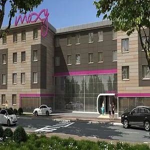 Moxy Milan Malpensa Airport Hotel Case Nuove